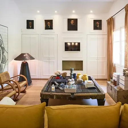 La Cachette - Beautiful House In بيت للعطل *